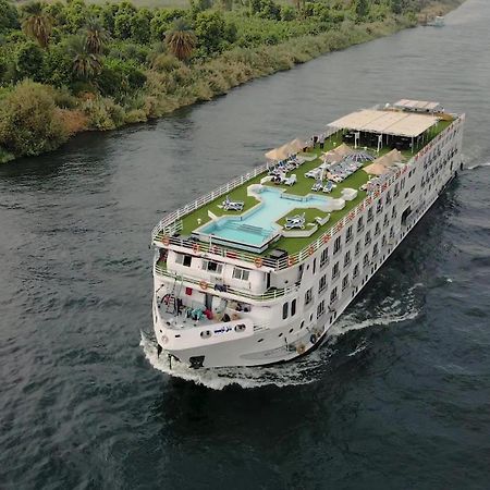 Nile Quest Cruise - 4 Or 7 Nights From Luxor Each Saturday And 3 Or 7 Nights From Aswan Each Wednesday Hotel Buitenkant foto