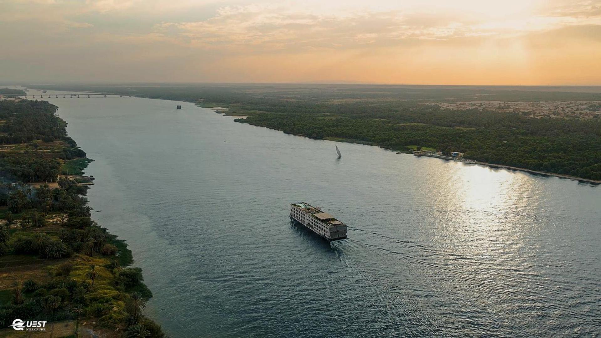 Nile Quest Cruise - 4 Or 7 Nights From Luxor Each Saturday And 3 Or 7 Nights From Aswan Each Wednesday Hotel Buitenkant foto