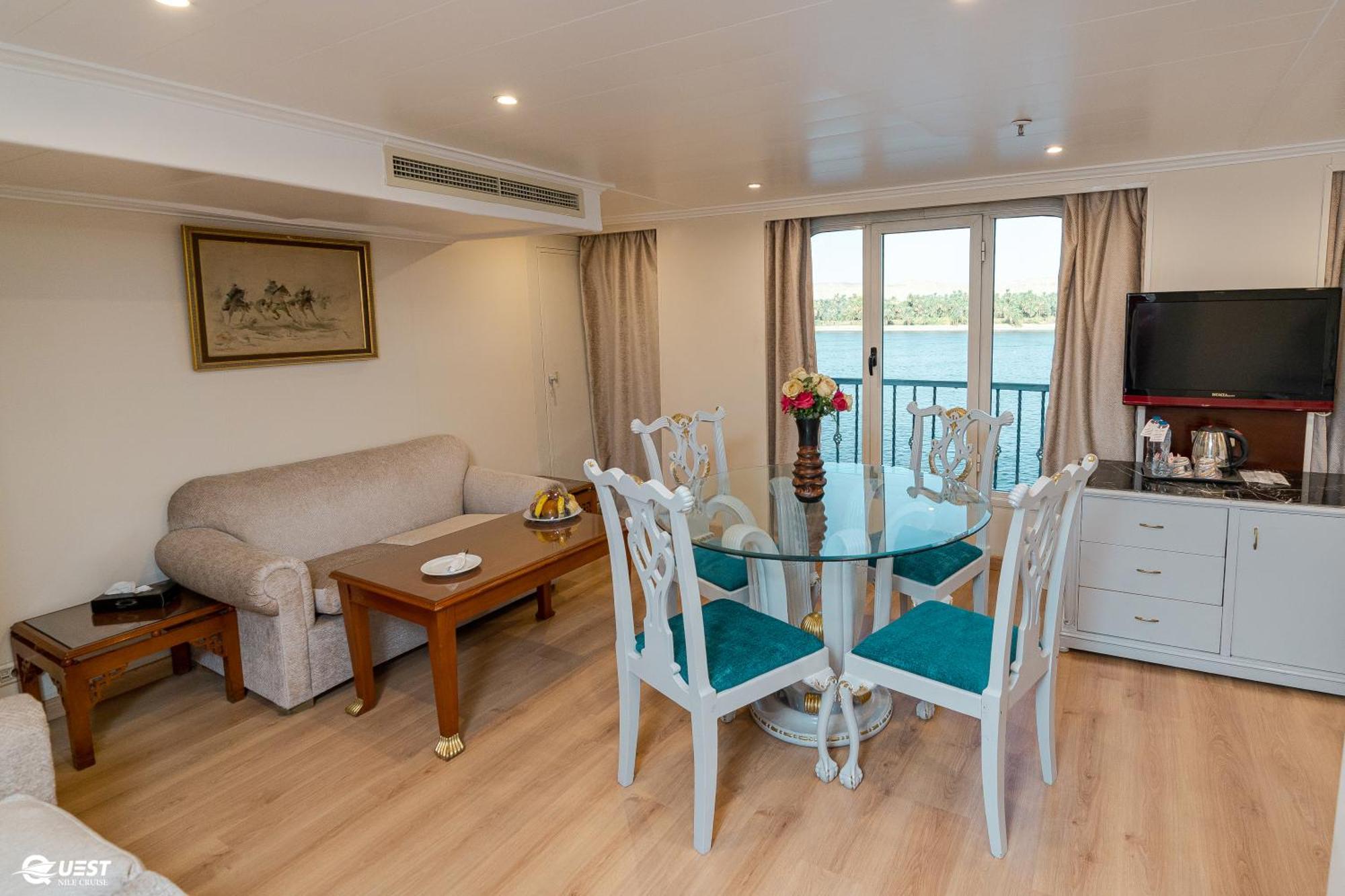 Nile Quest Cruise - 4 Or 7 Nights From Luxor Each Saturday And 3 Or 7 Nights From Aswan Each Wednesday Hotel Buitenkant foto